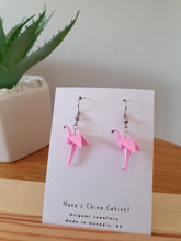 Load image into Gallery viewer, Origami Flamingos