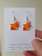 Load image into Gallery viewer, Origami Foxes - Orange