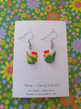 Load image into Gallery viewer, Origami Hens- Green
